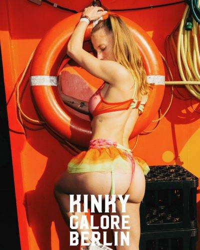 2025_aderholdprojects_fotografie_event_party_kinky_galore_fetisch_BootsParty_Berlin6963