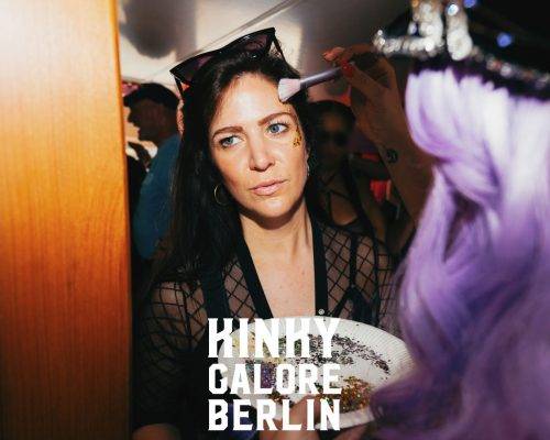 2025_aderholdprojects_fotografie_event_party_kinky_galore_fetisch_BootsParty_Berlin7066