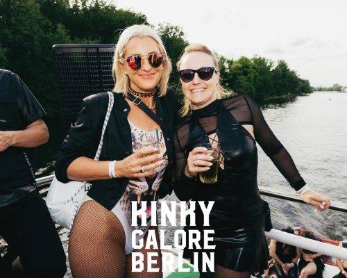 2025_aderholdprojects_fotografie_event_party_kinky_galore_fetisch_BootsParty_Berlin7168
