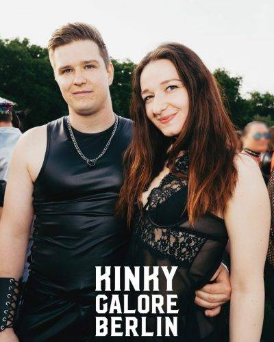 2025_aderholdprojects_fotografie_event_party_kinky_galore_fetisch_BootsParty_Berlin7212