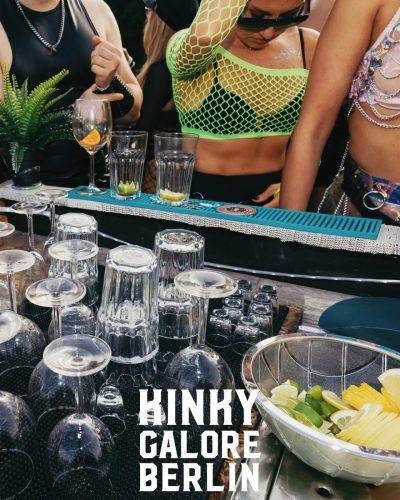 2025_aderholdprojects_fotografie_event_party_kinky_galore_fetisch_BootsParty_Berlin7222