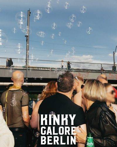 2025_aderholdprojects_fotografie_event_party_kinky_galore_fetisch_BootsParty_Berlin7318