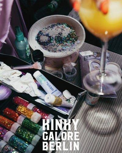 2025_aderholdprojects_fotografie_event_party_kinky_galore_fetisch_BootsParty_Berlin7358