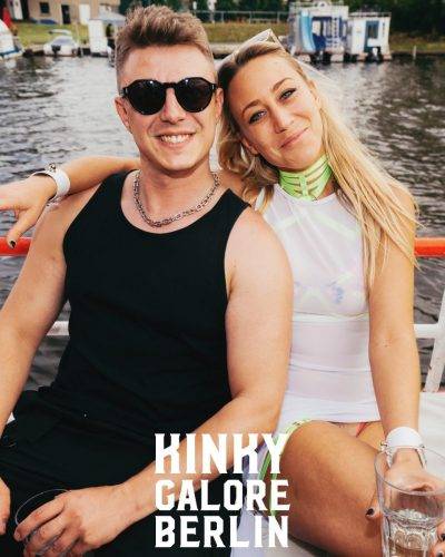 2025_aderholdprojects_fotografie_event_party_kinky_galore_fetisch_BootsParty_Berlin7385