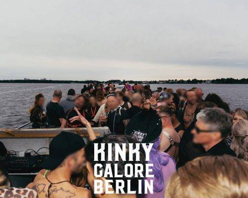 2025_aderholdprojects_fotografie_event_party_kinky_galore_fetisch_BootsParty_Berlin7556