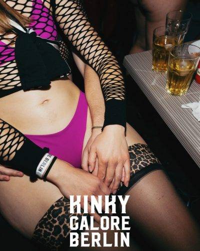 2025_aderholdprojects_fotografie_event_party_kinky_galore_fetisch_BootsParty_Berlin7746