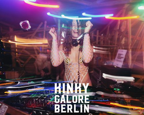 2025_aderholdprojects_fotografie_event_party_kinky_galore_fetisch_Stuttgart_FridasPier3436