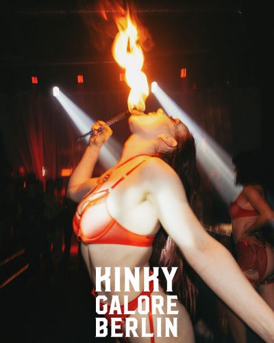 2025_aderholdprojects_fotografie_event_party_kinky_galore_fetisch_Hamburg_UebelGefaehrlich5375