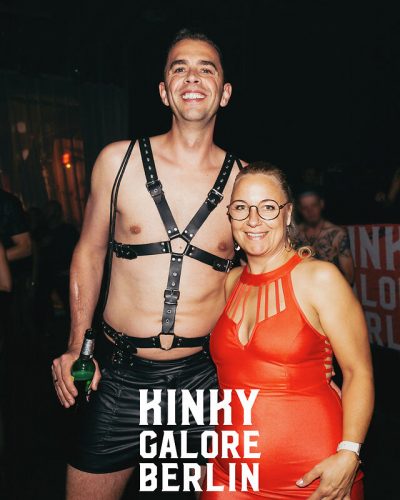 2025_aderholdprojects_fotografie_event_party_kinky_galore_fetisch_Hamburg_UebelGefaehrlich5670