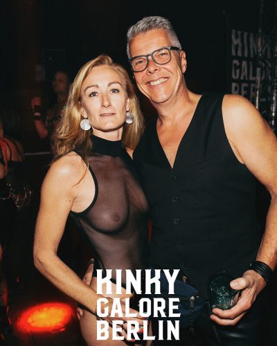 2025_aderholdprojects_fotografie_event_party_kinky_galore_fetisch_Hamburg_UebelGefaehrlich5716