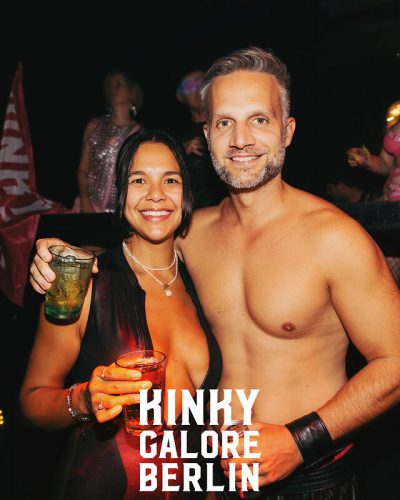 2025_aderholdprojects_fotografie_event_party_kinky_galore_fetisch_Hamburg_UebelGefaehrlich5717