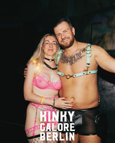 2025_aderholdprojects_fotografie_event_party_kinky_galore_fetisch_Hamburg_UebelGefaehrlich5737