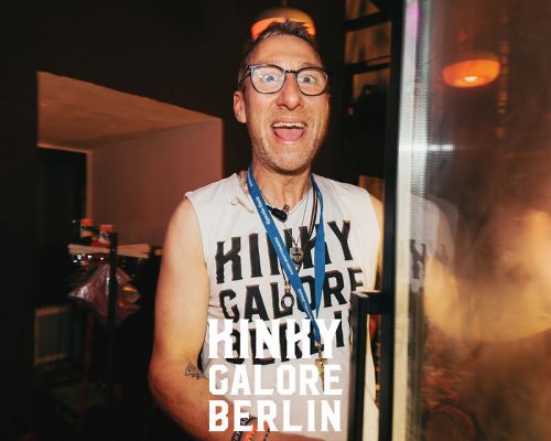 2025_aderholdprojects_fotografie_event_party_kinky_galore_fetisch_Hamburg_UebelGefaehrlich7043