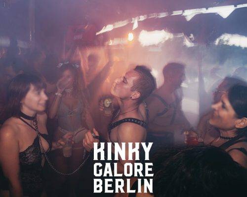 2025_aderholdprojects_fotografie_event_party_kinky_galore_fetisch_Stuttgart_FridasPier1437