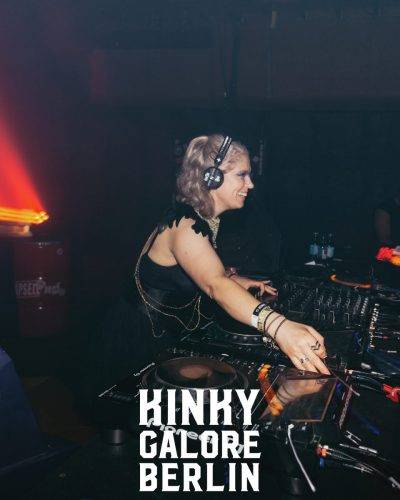 2025_aderholdprojects_fotografie_event_party_kinky_galore_fetisch_Stuttgart_FridasPier2213