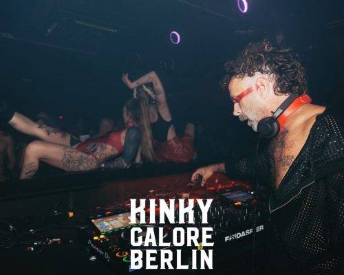 2025_aderholdprojects_fotografie_event_party_kinky_galore_fetisch_Stuttgart_FridasPier2391