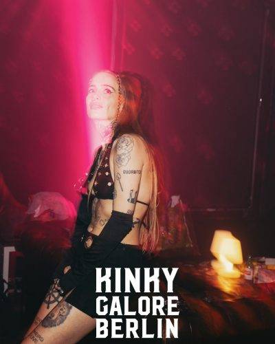 2025_aderholdprojects_fotografie_event_party_kinky_galore_fetisch_Stuttgart_FridasPier2513