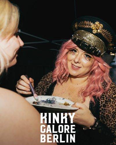 2025_aderholdprojects_fotografie_event_party_kinky_galore_fetisch_Stuttgart_FridasPier3447