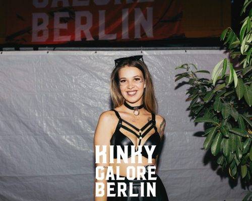 2025_aderholdprojects_fotografie_event_party_kinky_galore_fetisch_Stuttgart_FridasPier3514