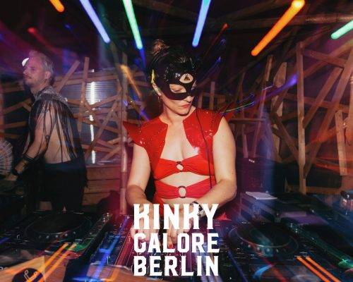 2025_aderholdprojects_fotografie_event_party_kinky_galore_fetisch_Stuttgart_FridasPier3539