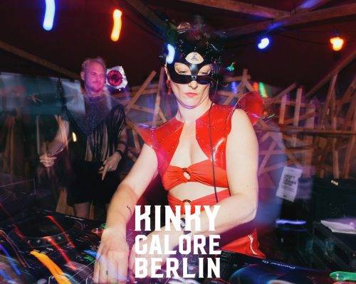 2025_aderholdprojects_fotografie_event_party_kinky_galore_fetisch_Stuttgart_FridasPier3546